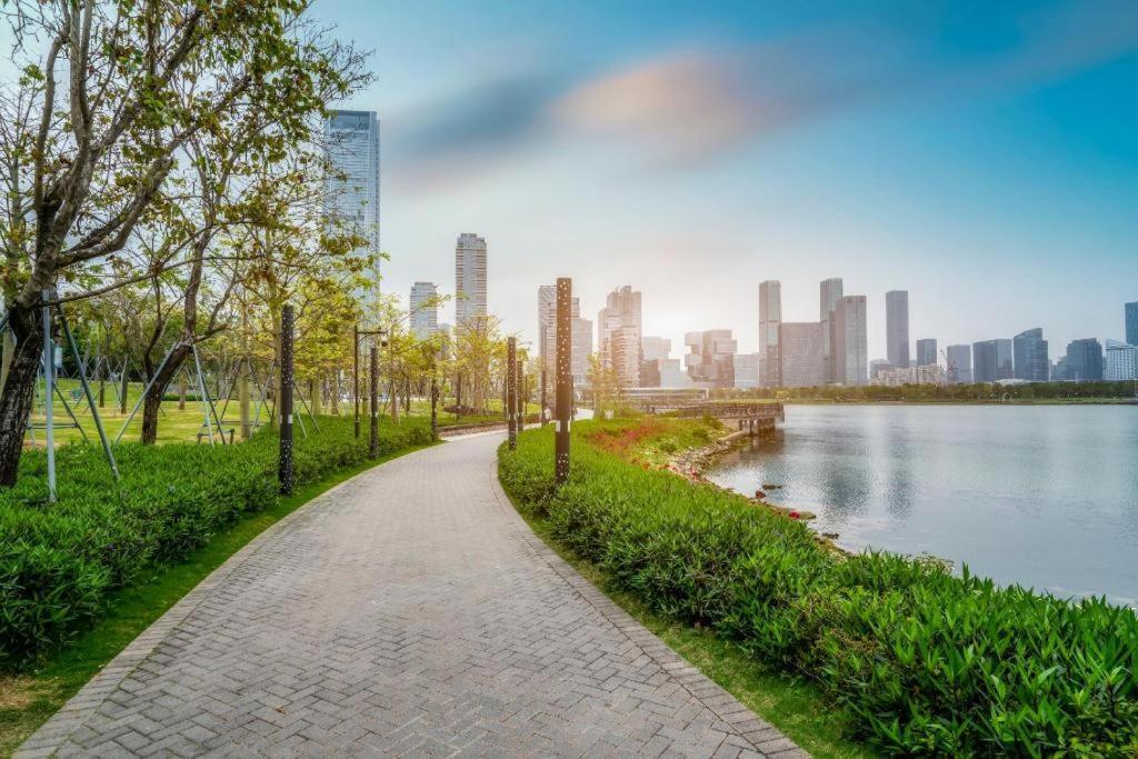 Greentree Alliance Shenzhen Shekou Sea World Hotel Exteriör bild